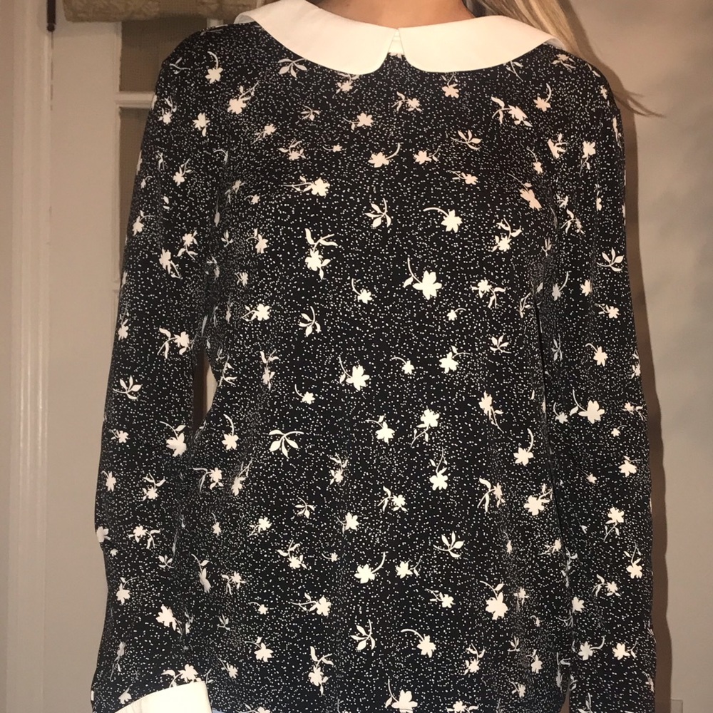 Black and white floral design blouse